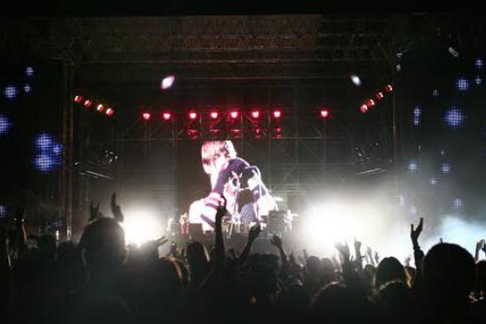Red Hot Chili Peppers, Serbia